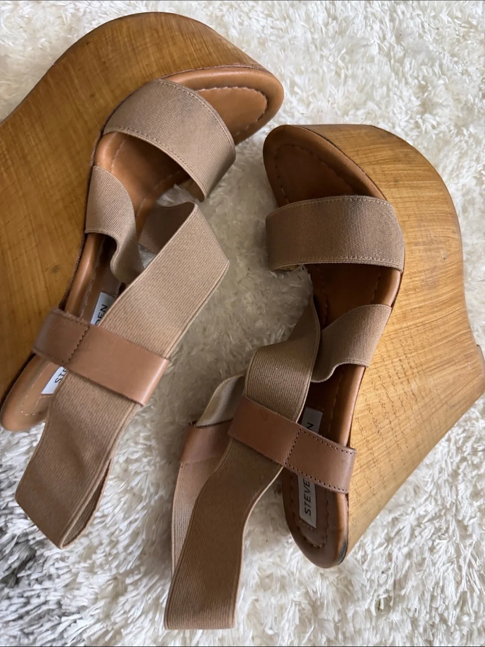 Steve Madden Beige/Tan Platform Wedge Sandals. Pre owned. Signs of wear.